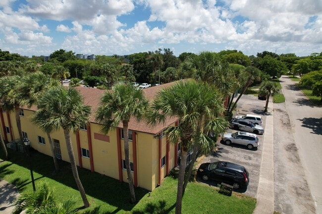 Photo - Brisa Apartment Homes