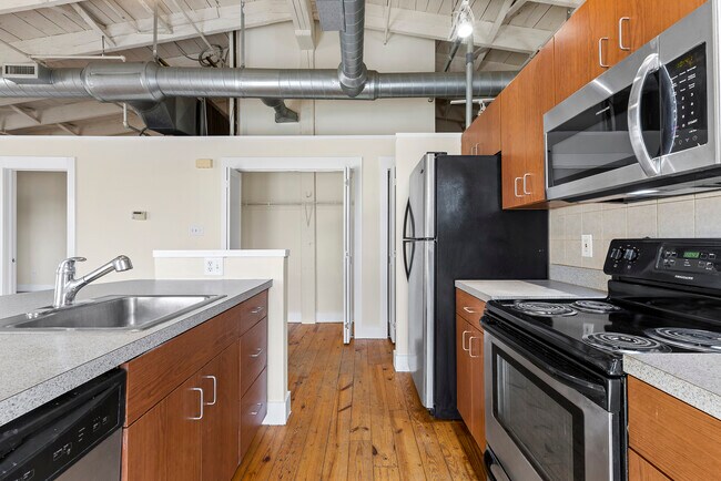 Photo - Scotts Mills