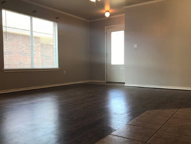 Photo - Pre-Leasing: 3 Bed / 3 Bath / 2-Car Garage Duplex