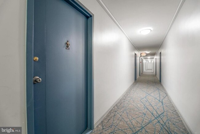 Photo - 922 24th St NW Unit 211