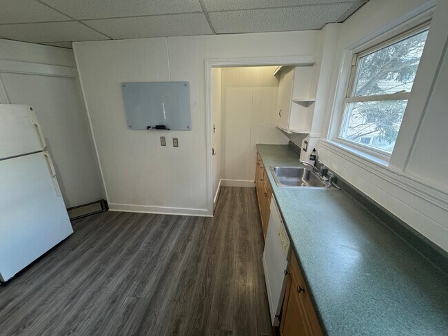 Photo - 246 Highland Ave Unit 2