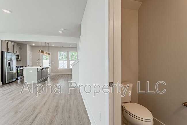 Photo - Hickory Heights