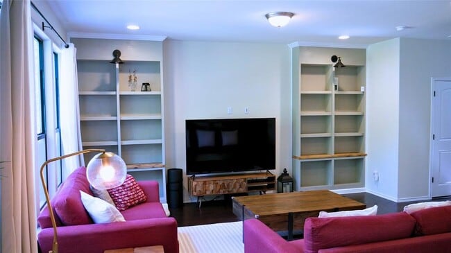 Photo - 1050 Kenney Fort Crossing