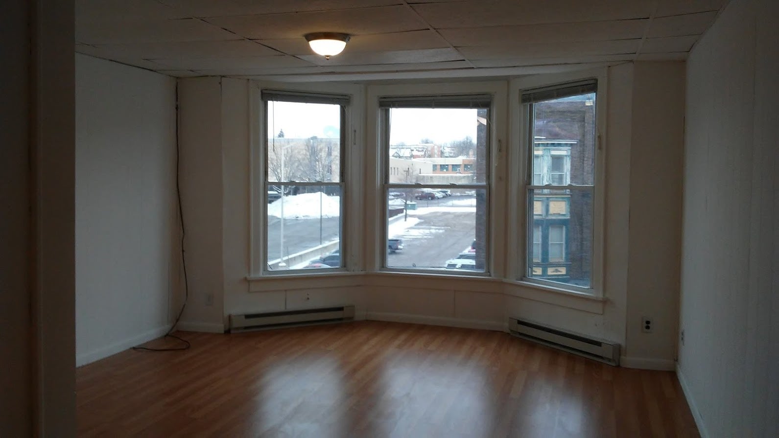 Photo - 32 S Main St Apartments Unit B