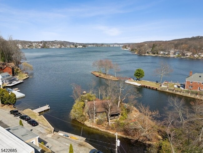 Photo - 301 Kingsland Rd