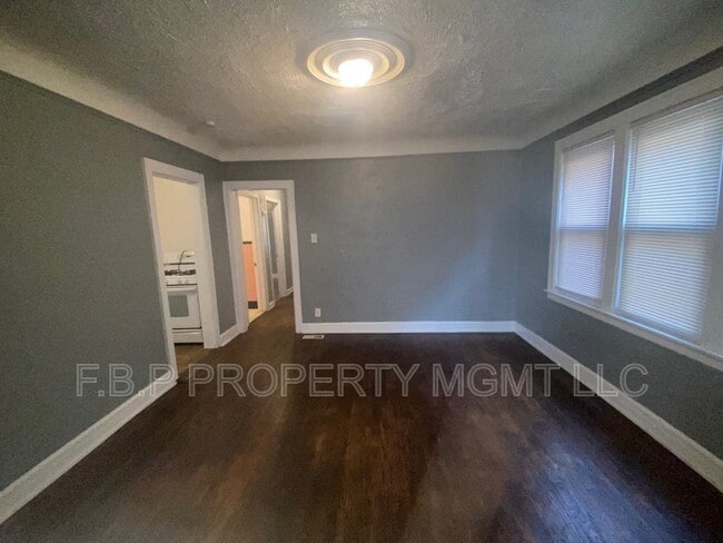 Photo - 3831 Waverly St Unit 1