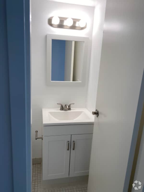 Apartments for Rent in 33141, Miami Beach, FL