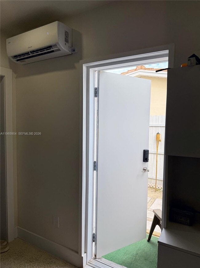 Photo - 9370 SW 57th Terrace Unidad 0