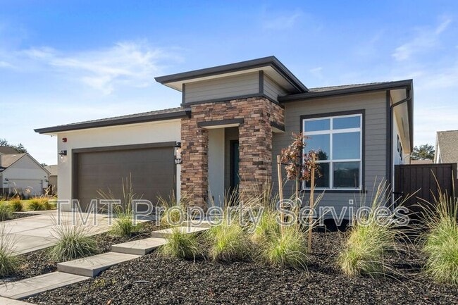 Building Photo - 9046 Ventura St