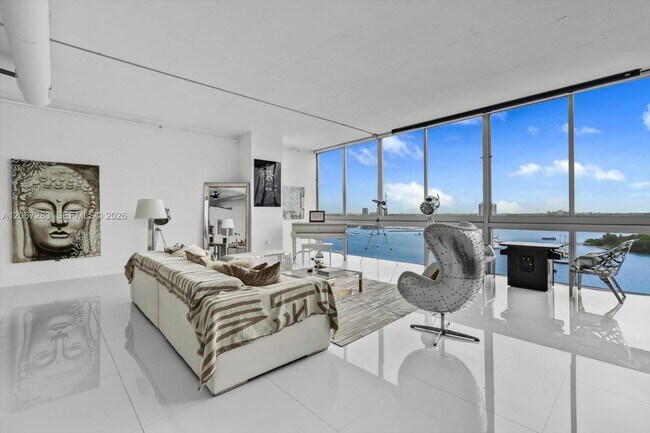 Photo - 7934 West Dr Unidad 904