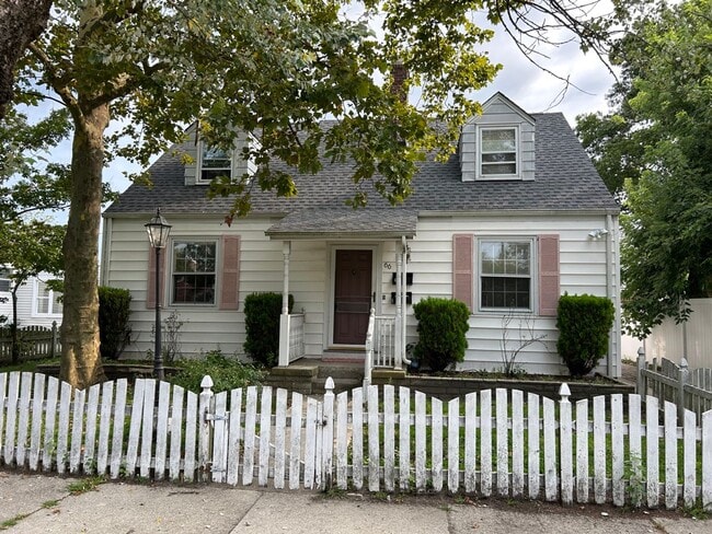 Building Photo - 66 Tunis Ave Unit 66 Tunis Ave 2nd Floor