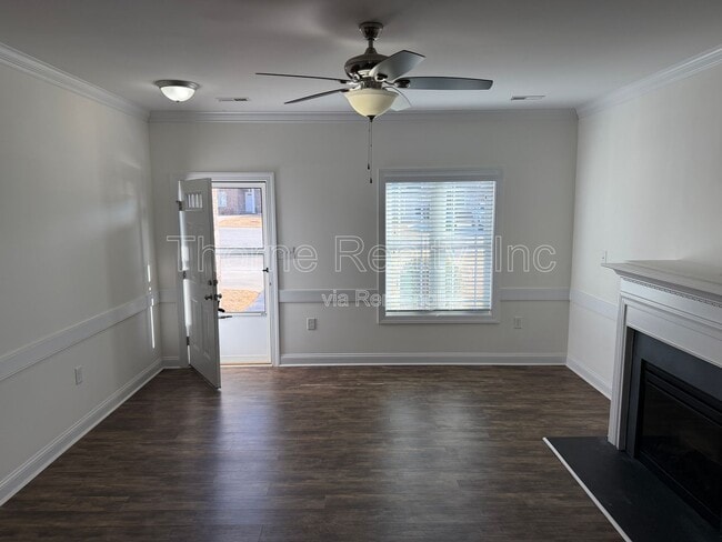 Photo - 220 Braylock Dr