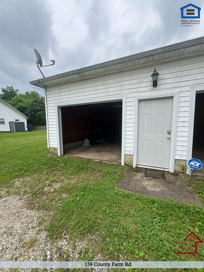 Photo - 159 County Farm Rd