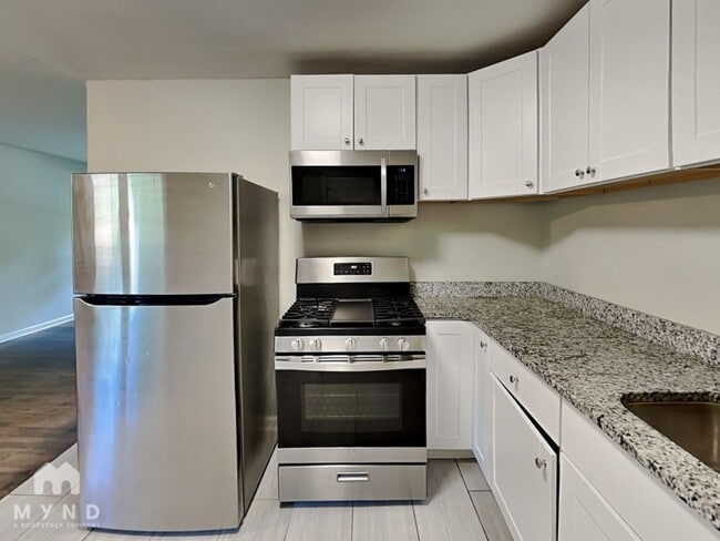 Photo - 2715 Carriage Ln