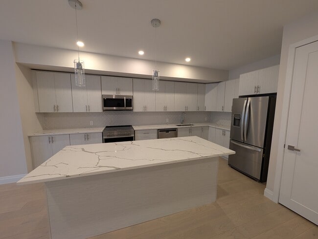 Photo - 812 Star Private