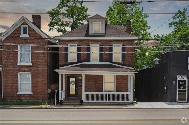 Building Photo - newly Renovated Canonsburg Open Living Con... Unit 1 First Floor Rental