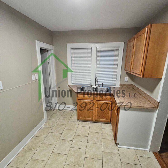 Photo - 1625 Francis St