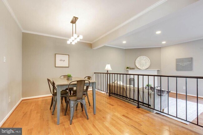 Photo - 3532 Split Rail Ln