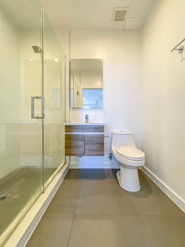 Photo - 924 Marseille Dr Unit 8