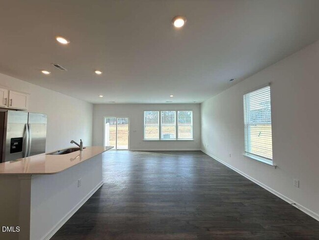 Photo - 1930 Hinesley Dr