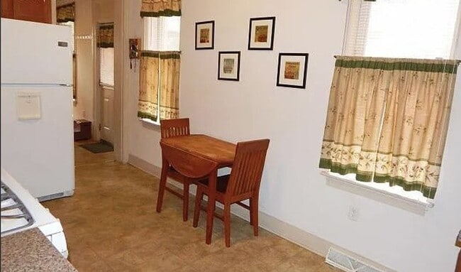 Photo - Historic 5 Bed 1.5 Bath in York