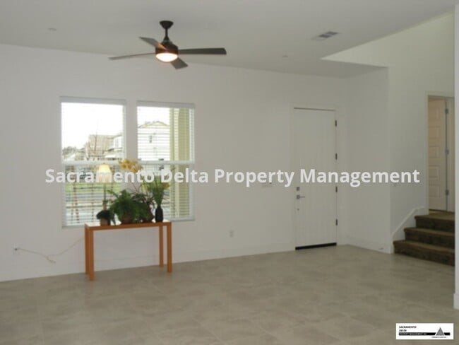 Photo - Beautiful Home in McKinley Village