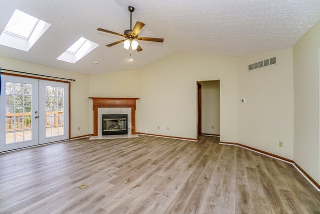 6809 Riverside Glen Ct