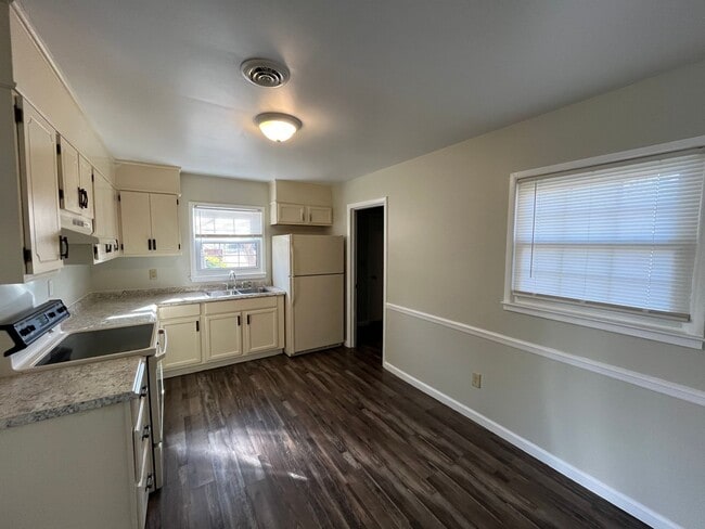 Photo - 4 Bedroom 1.5 Baths