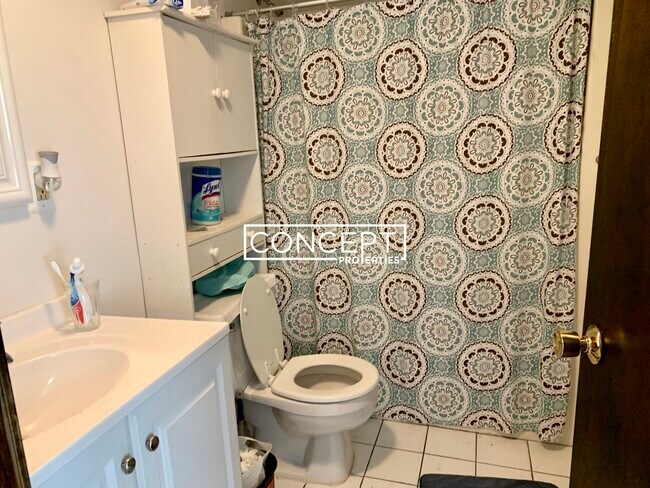 Photo - 8 Shepard St