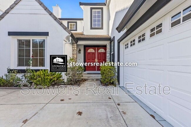 Photo - 1570 Eastlake Cir