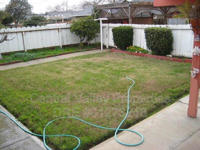 Photo - 239 Portola Way