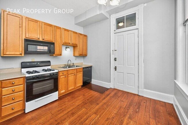 Photo - 213 E University Ave