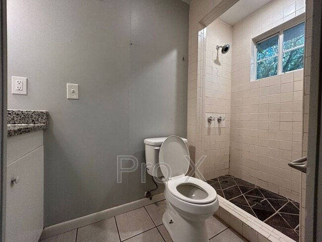 Photo - 6474 Nicole Ln