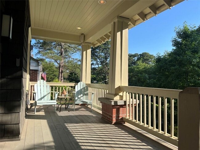 Photo - 124 Coventry Rd