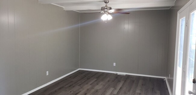 Photo - Great single family home!