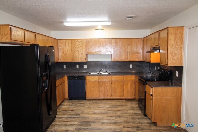 2706 Lucille Dr