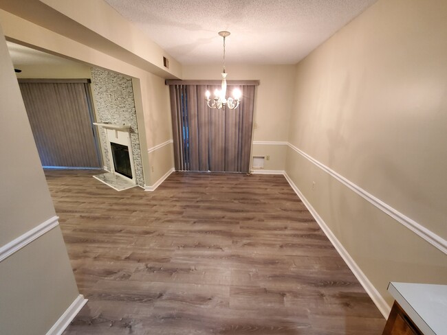 237 Timber Ct