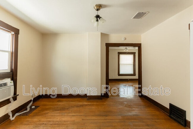 Photo - 1025 N 8th St