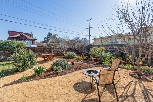 Photo - 1258 67th St