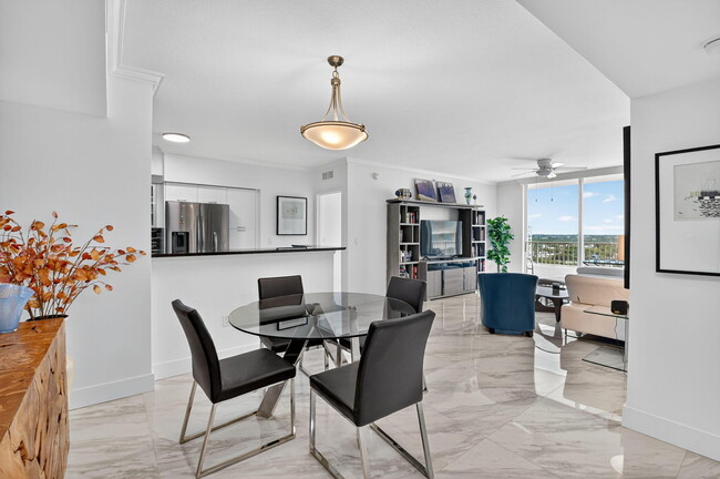 Photo - 625 Casa Loma Blvd Unit 1409