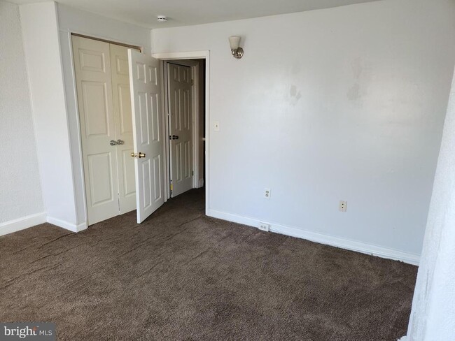 Photo - 2907 N Madison St