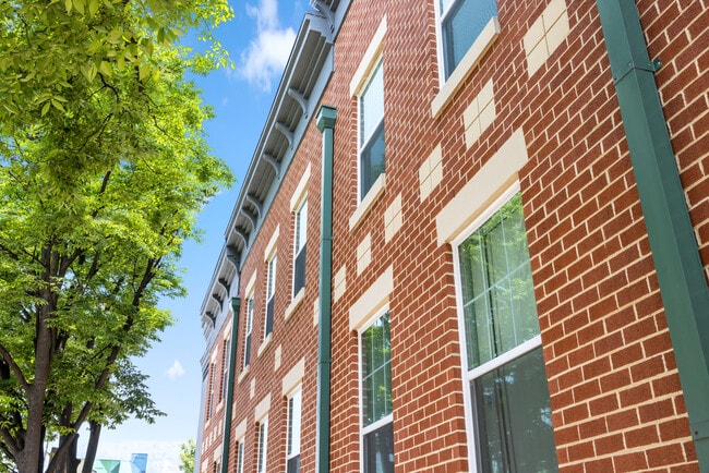 Highlandtown Plaza Co-op Apartments 62+
