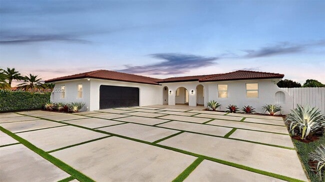 Building Photo - 3801 SW 132nd Ave