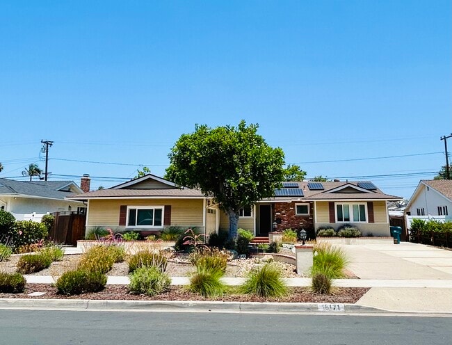Photo - 18171 Beneta Way House