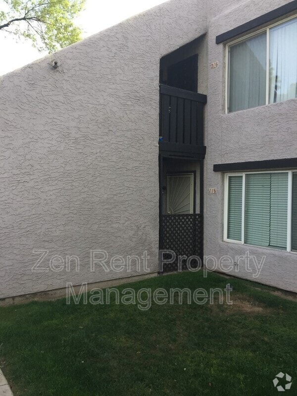 Building Photo - 1927 E Hampton Ave Unit #116 Rental