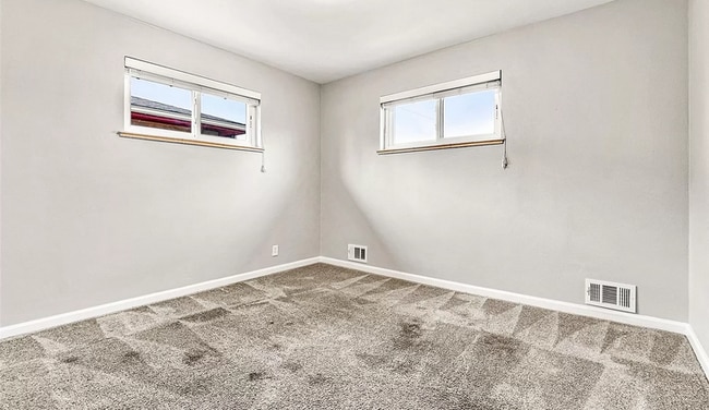 Photo - 3210 Kearney St