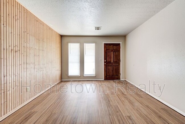 Photo - 3329 N Peebly Dr