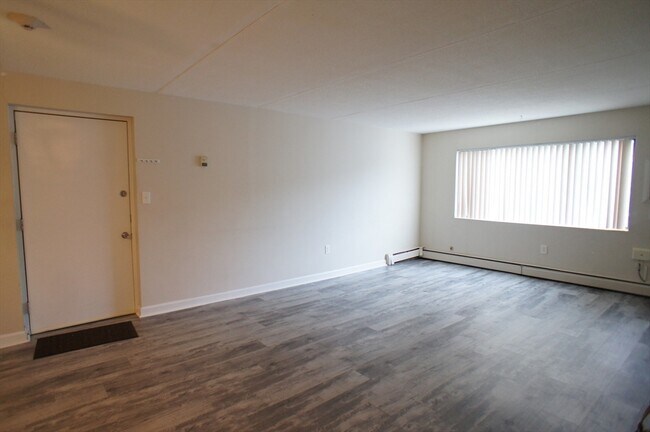 Photo - 65 McCormick Terrace Unit 6