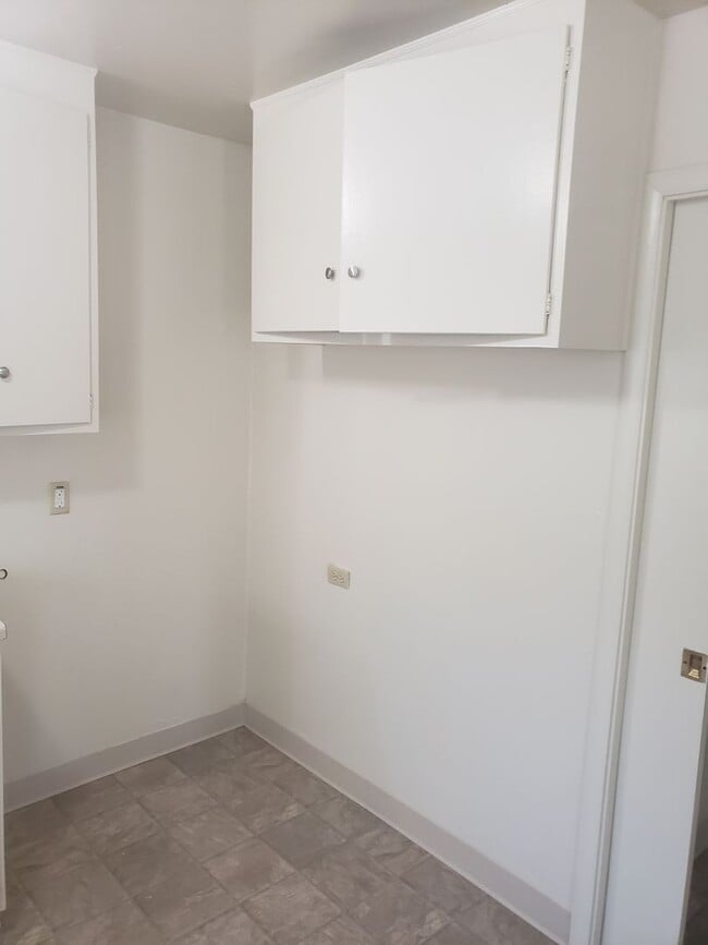 Photo - 940o Unit A