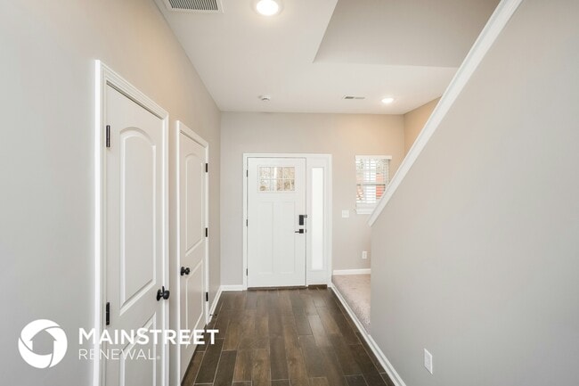 Photo - 2095 Paddle Wheel Dr